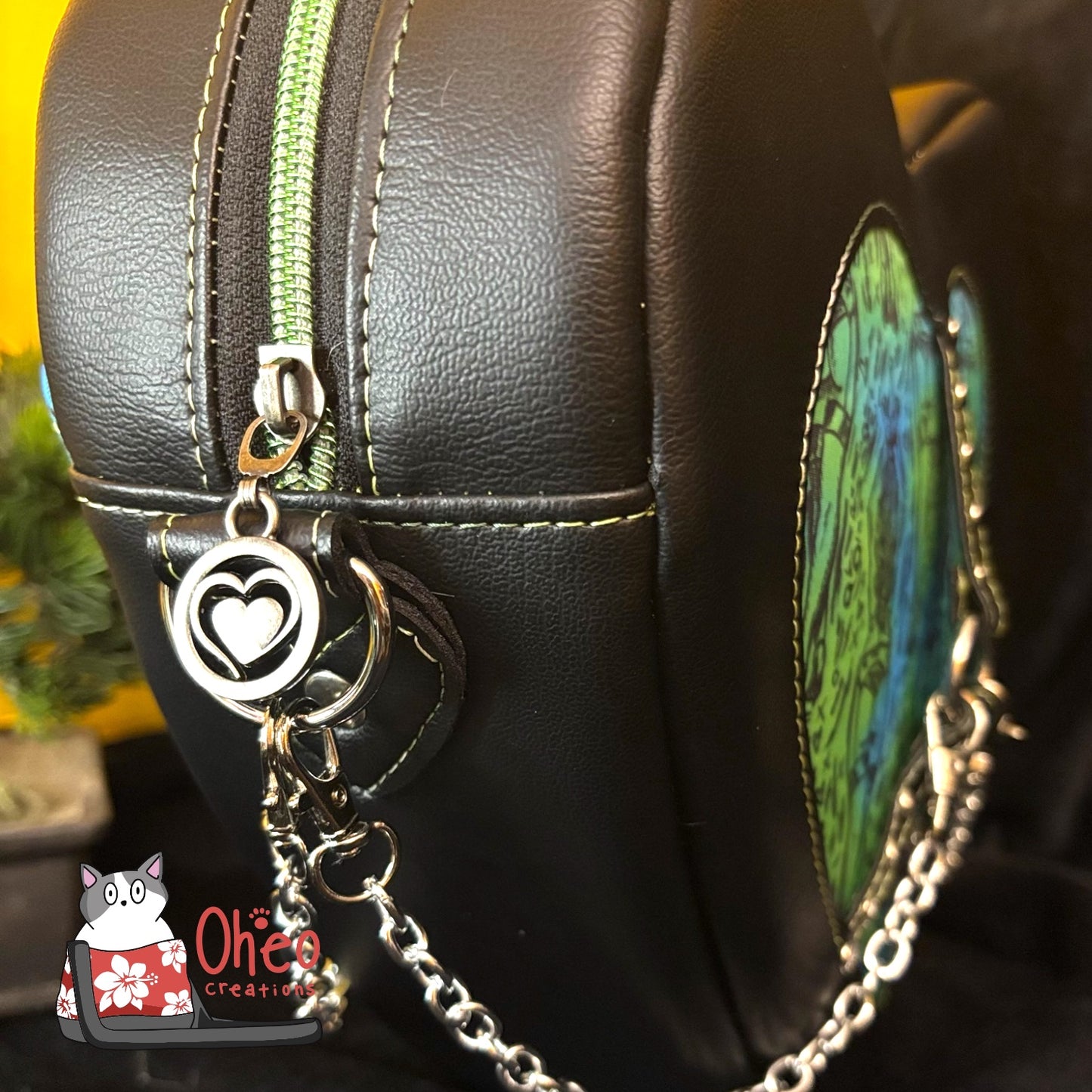 Heartbreaker Crossbody