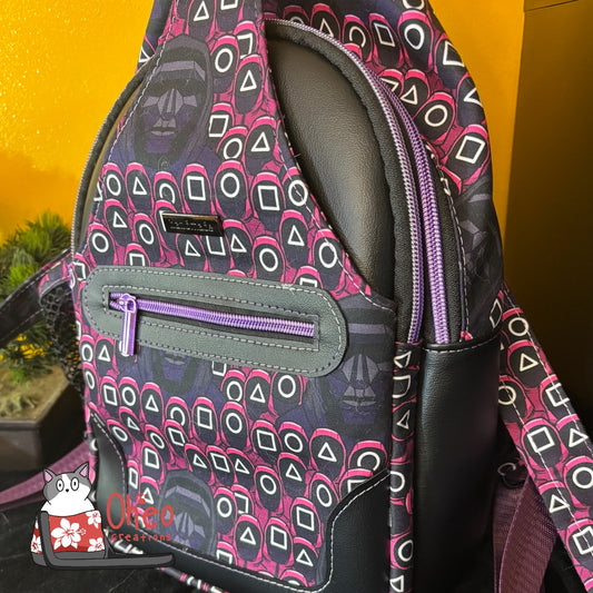 Wayfarer Convertible Sling