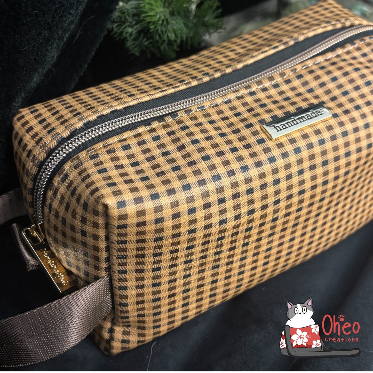 7t7 Boxy Pouch