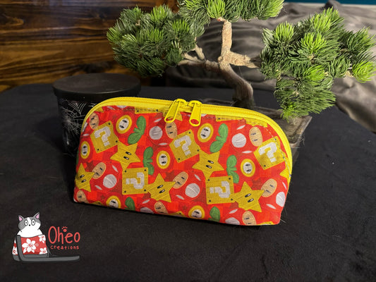 Logi Pouch