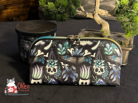Logi Pouch