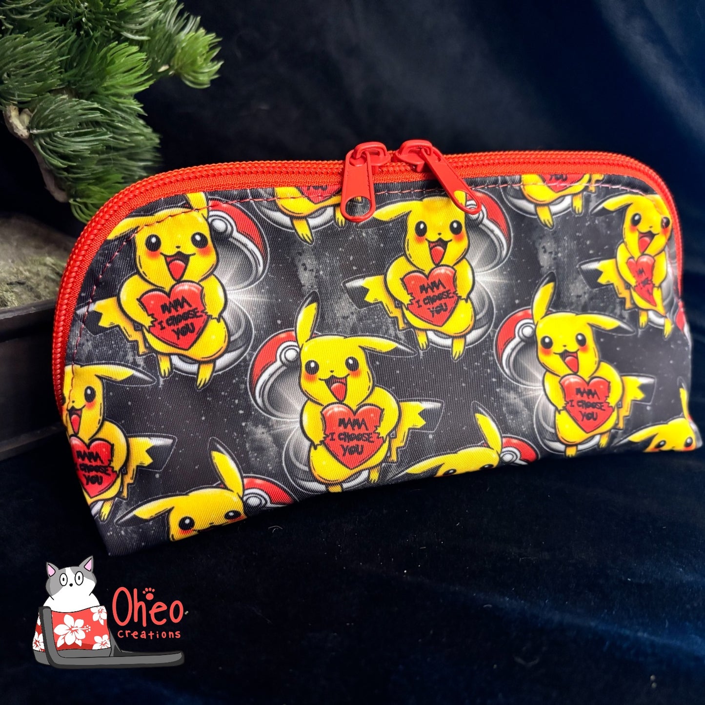 Logi Pouch