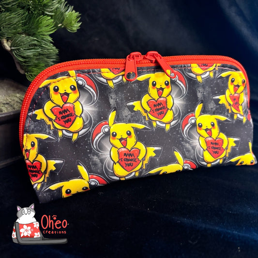 Logi Pouch