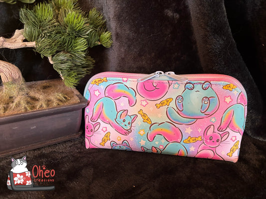 Logi Pouch