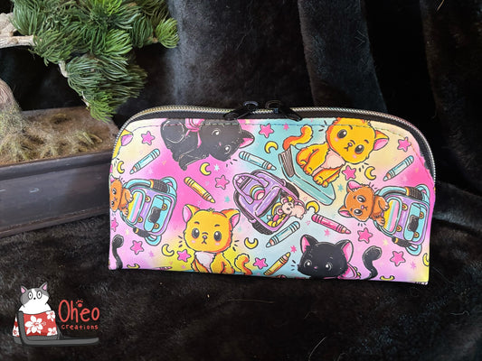 Logi Pouch